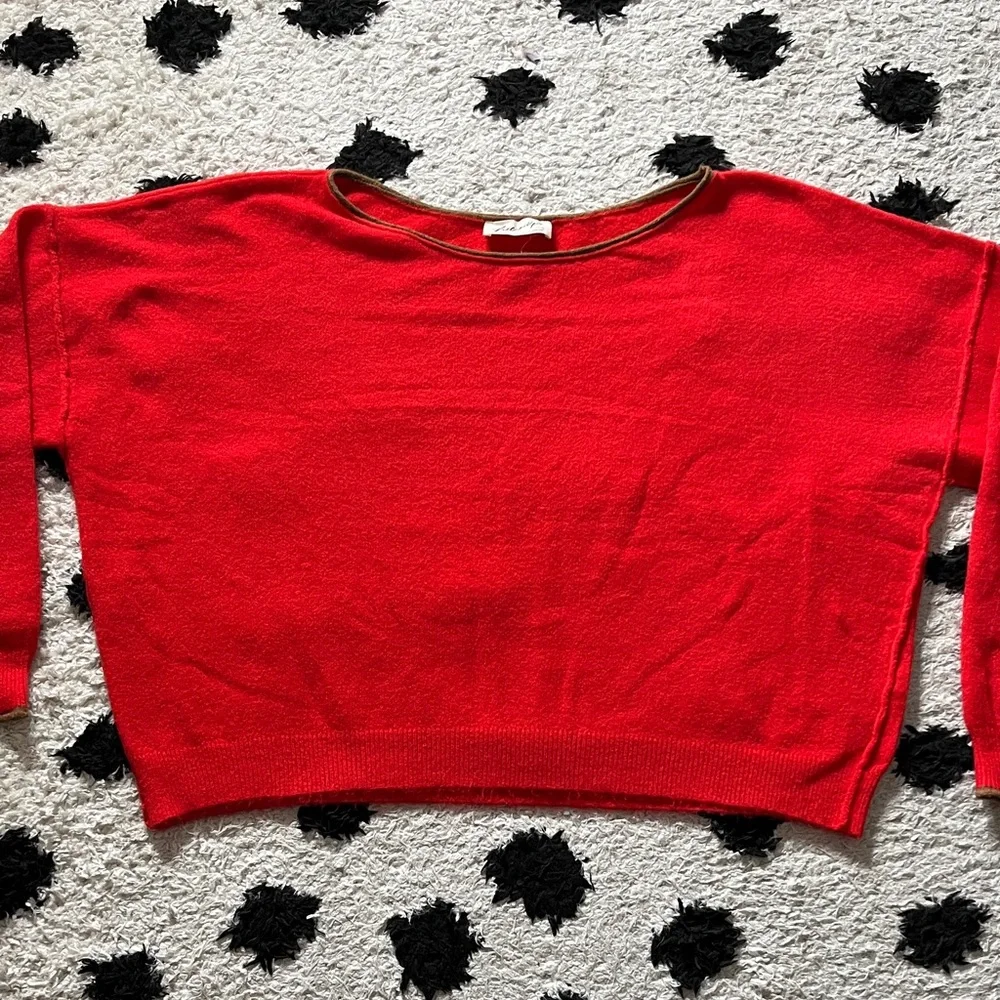 Free People size Medium bright Red Women's crop Sweater